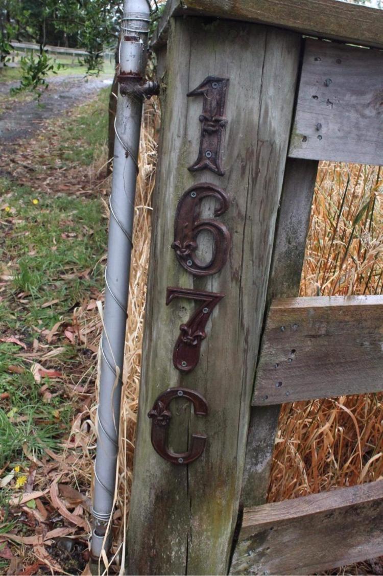 Maymorn Orchard Suites Upper Hutt Eksteriør bilde